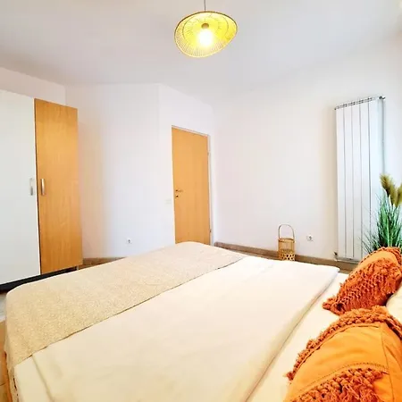 Taboo Duplex Lejlighed